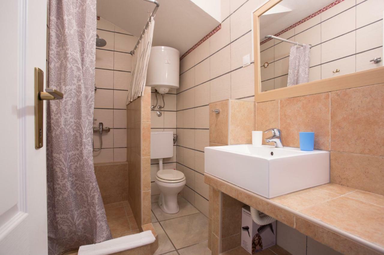 Apartments Villa Anna 巴斯卡 外观 照片